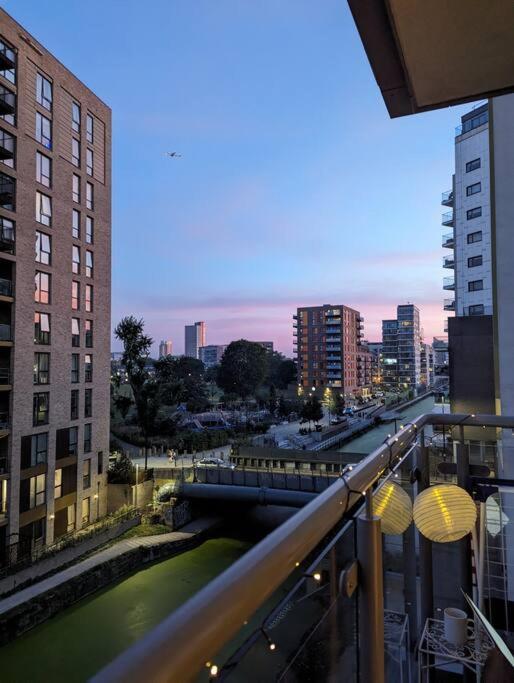 Canal Room ロンドン エクステリア 写真